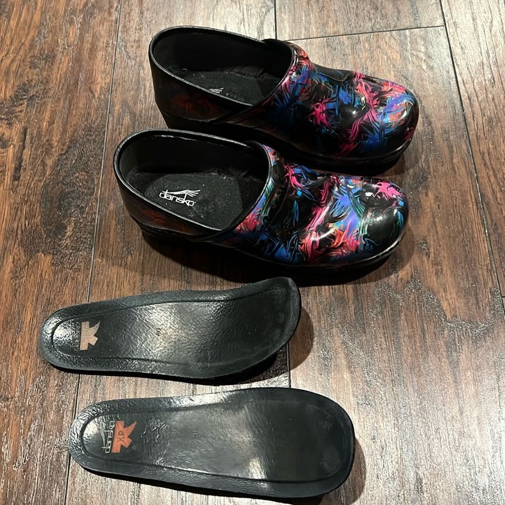 DANSKO PRO XP Color Pop Women's Clogs Size 40 size 9 GUC